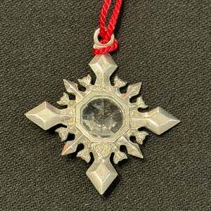 Rare Vintage 2003 Avon Pewter Snowflake Christmas Ornament Seasonal Holiday